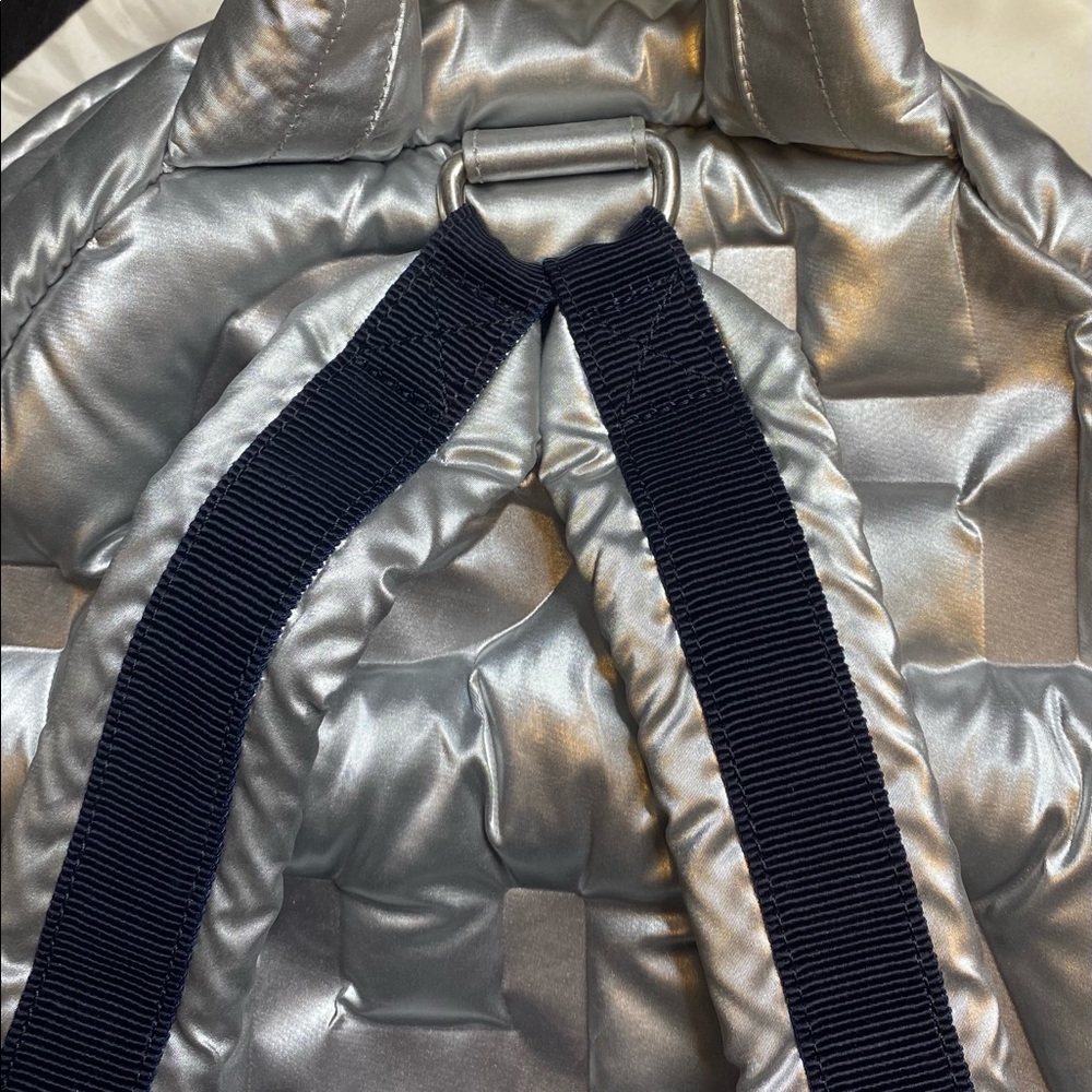 CHANEL✨ - Picture 3 of 6